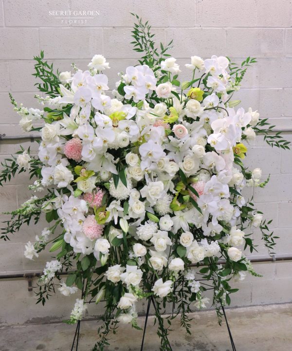 Heartfelt Sympathy Spray Cheapest Sale Online