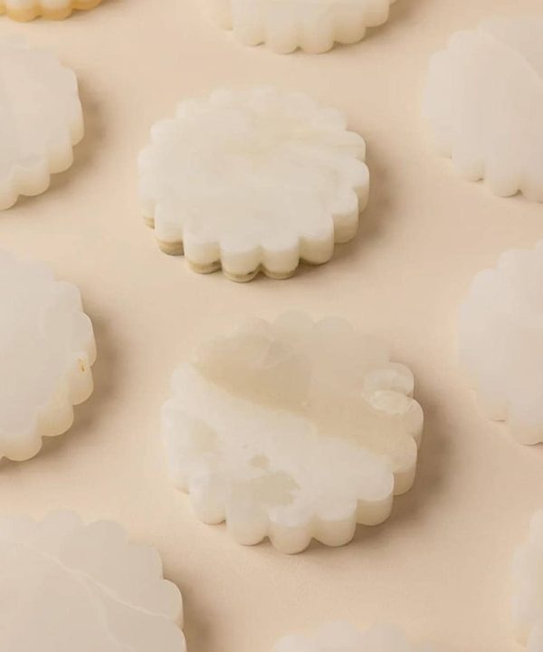 Scallop Trivet - White Onyx Marketable Online