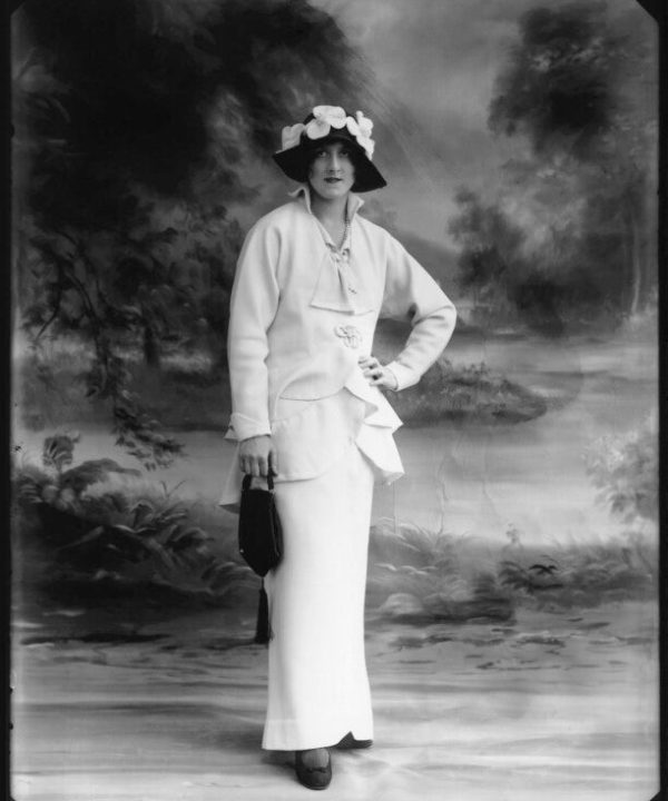 Dorothy Ward Portrait Print Cheap Sale Looking For