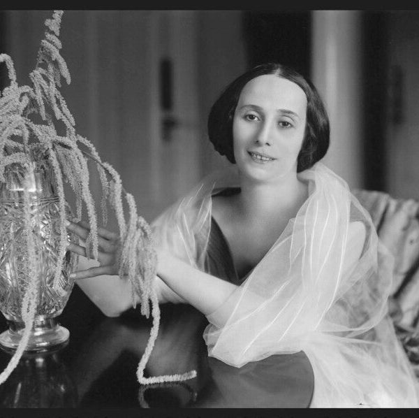 Anna Pavlova Portrait Print Free Shipping Eastbay