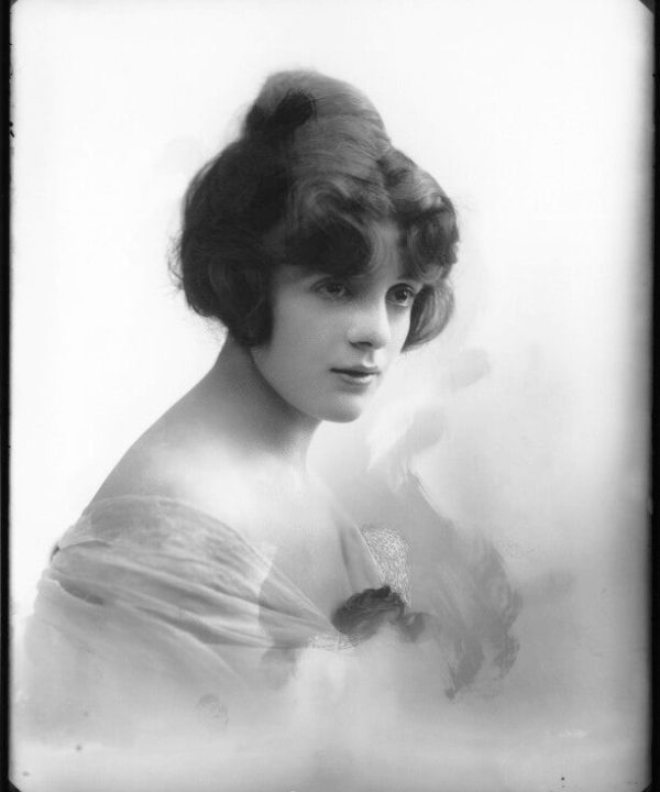 Dorothy Langdon Portrait Print Amazon Sale Online