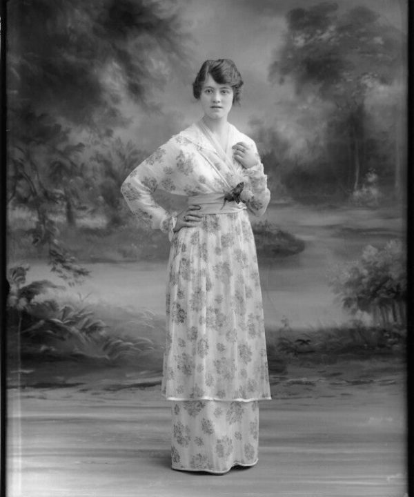 Doris Lytton Portrait Print Cheap Pirce