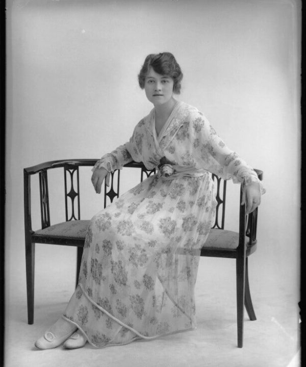 Doris Lytton Portrait Print Classic Cheap Pice