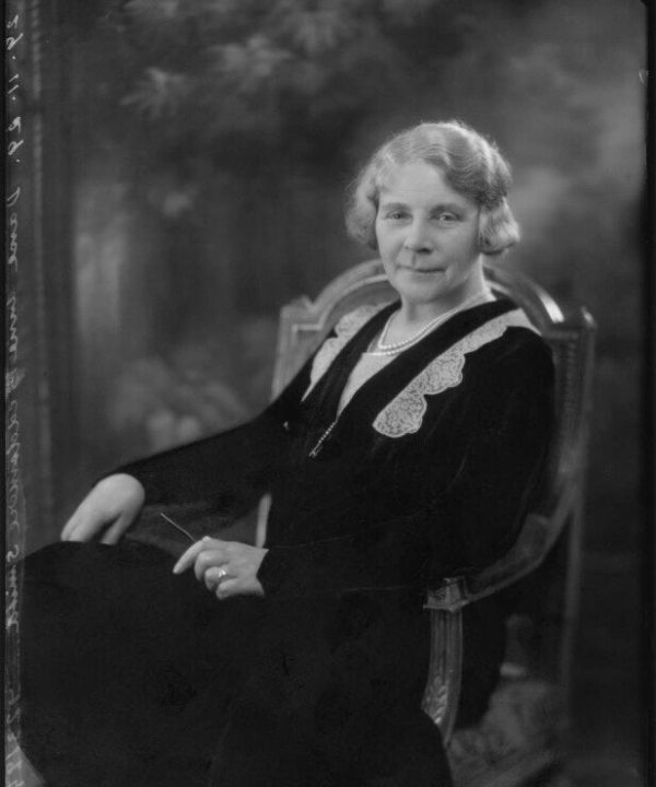 Dame Ann Beadsmore Smith Portrait Print Free Shipping Fake