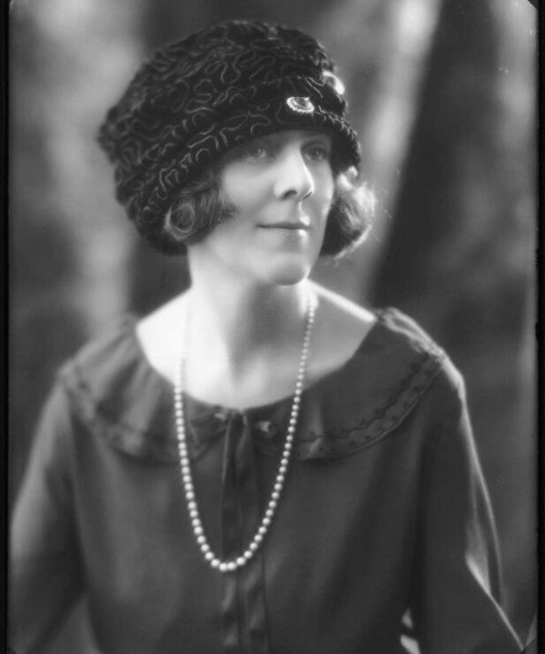 Dame (Esmerelda) Cicely Courtneidge Portrait Print Sale Genuine