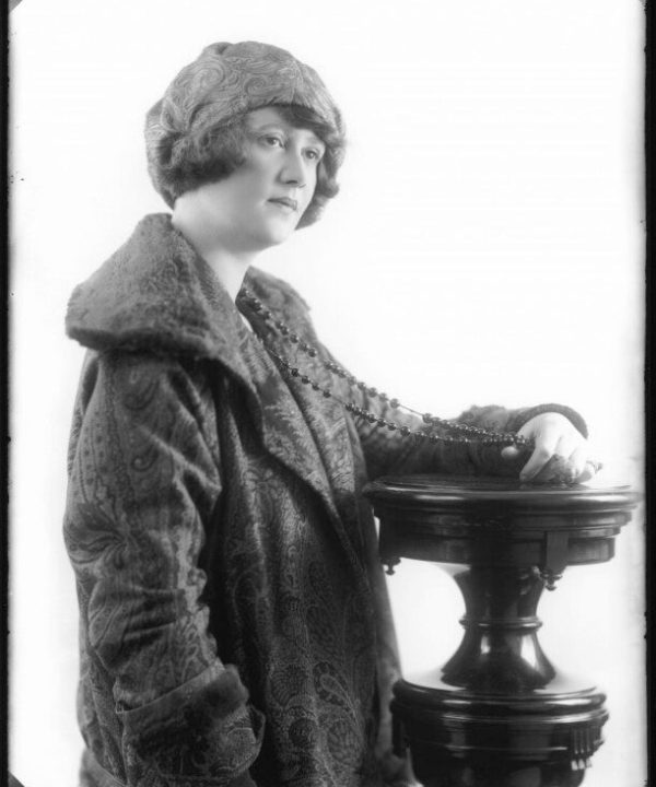 Faith Celli (Dorothy Faith Standing) Portrait Print Outlet Discount Authentic