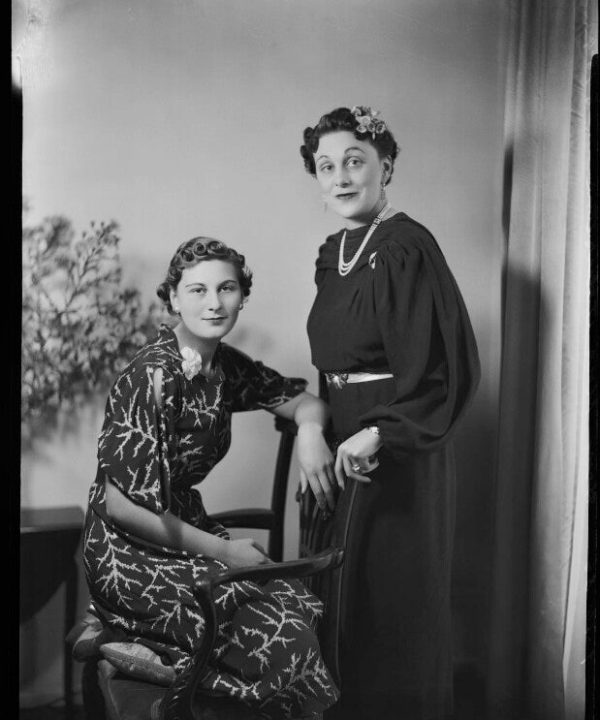 Hon. Mrs Johnstone with her daughter Portrait Print Outlet The Cheapest