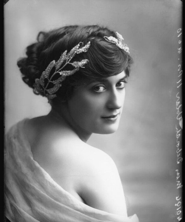 Deborah Volar Portrait Print Cheap Sale Geniue Stockist
