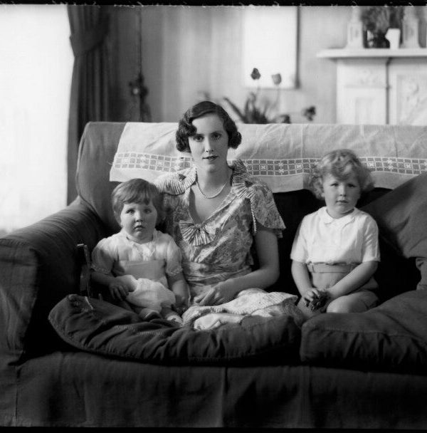 Hon. Mrs Hamilton-Russell and children Portrait Print Free Shipping Sale Online