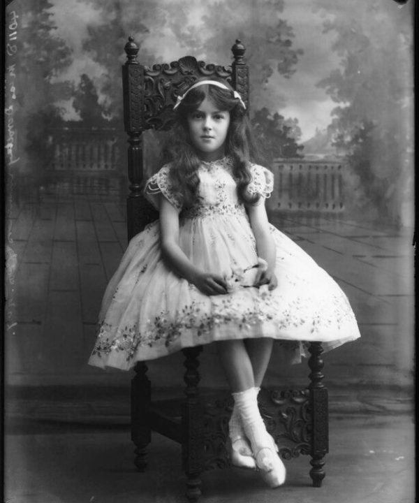 Dorothy Summers Portrait Print Classic Cheap Pice