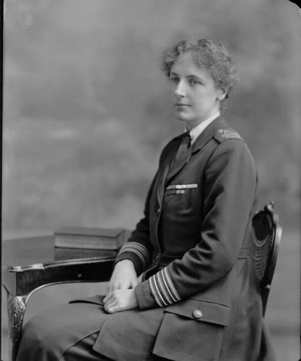 Margaret (née Lygon), Lady Ampthill Portrait Print Buy Cheap Largest Supplier