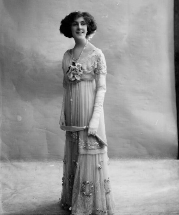 Dame (Esmerelda) Cicely Courtneidge Portrait Print Cost Cheap Pice
