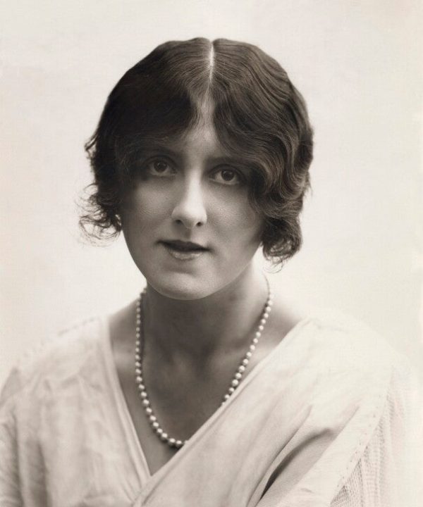 Dorothy Ward Portrait Print Latest Collections