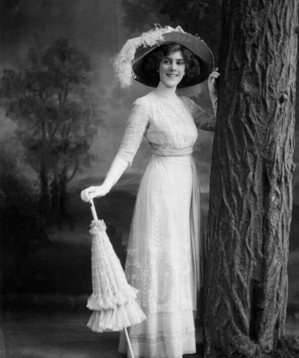Dame (Esmerelda) Cicely Courtneidge Portrait Print Outlet Deals