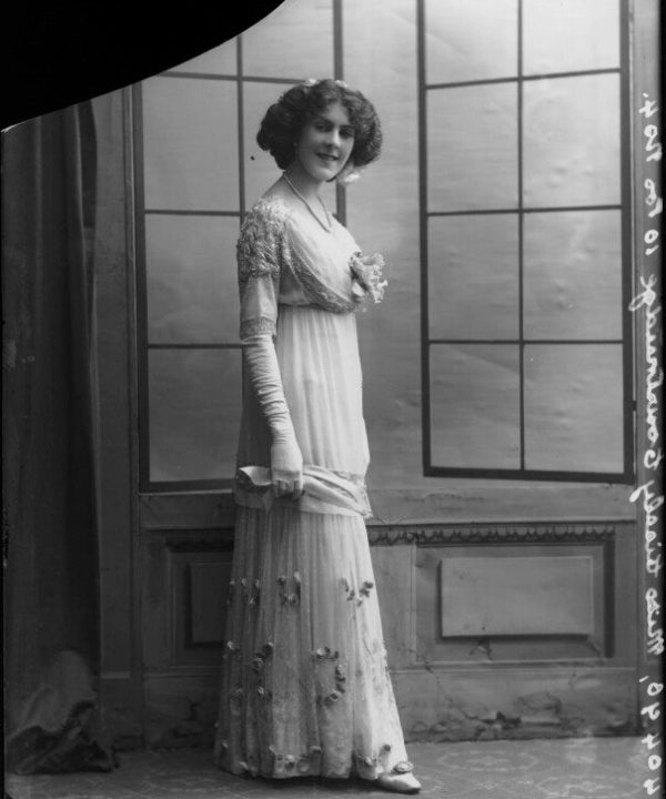 Dame (Esmerelda) Cicely Courtneidge Portrait Print Many Kinds Of Sale Online
