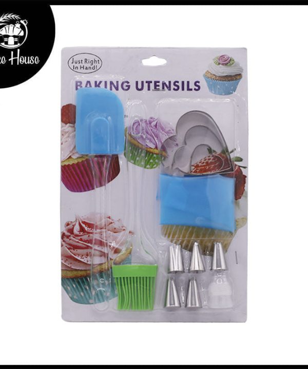 5 Pcs Nozzle With Coupler, Icing Bag, Heart Cutter 3pcs, Silicone Spatula & Silicone Pastry Brush Looking For For Sale