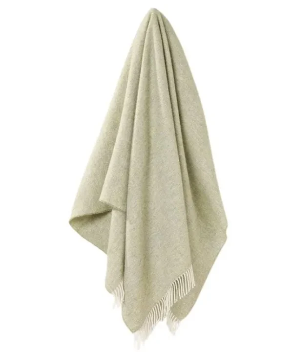 Herringbone Wool Throw 185x140cm in sage