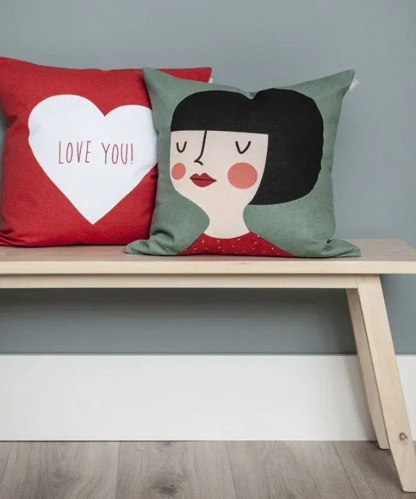 Kerstin Face Cushion Cover 47cm