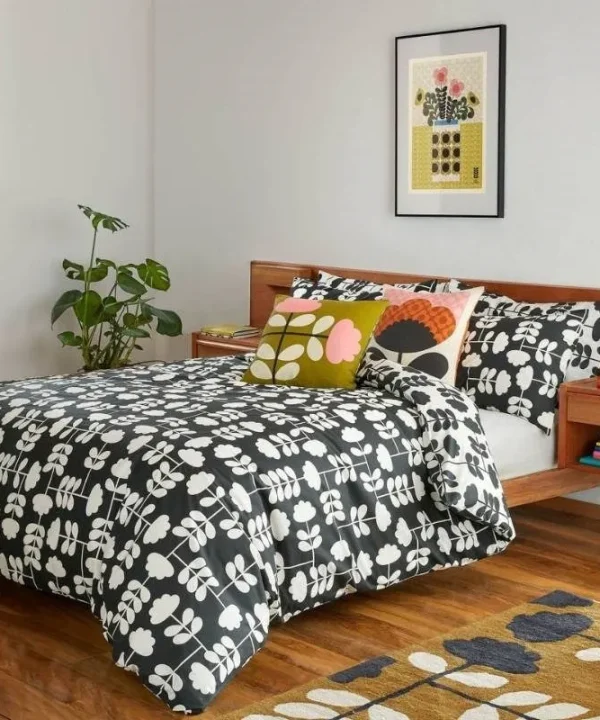 Cut Stem Bedding Set 135x200cm in monochrome