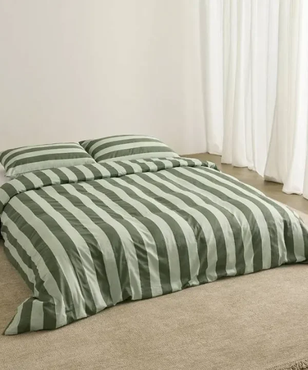 Striped Quilt Cover in wasabi stripes