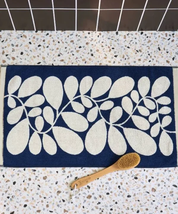 Sycamore Stripe Bath Mat in dusk blue