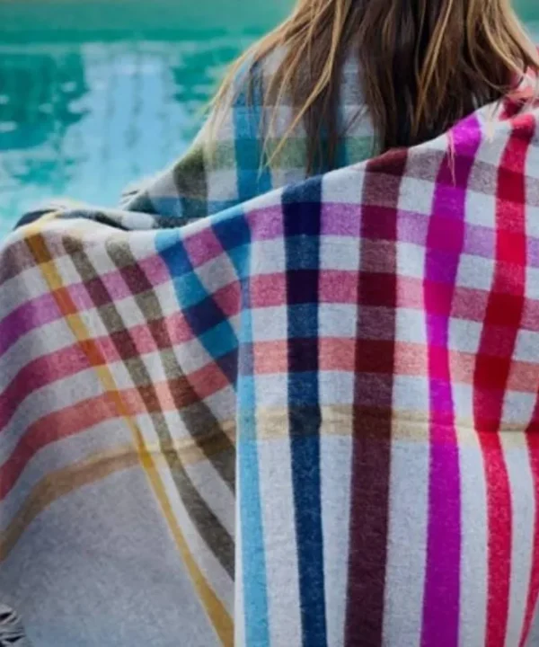 Henley Merino Wool Throw 185x140cm in grey, multi