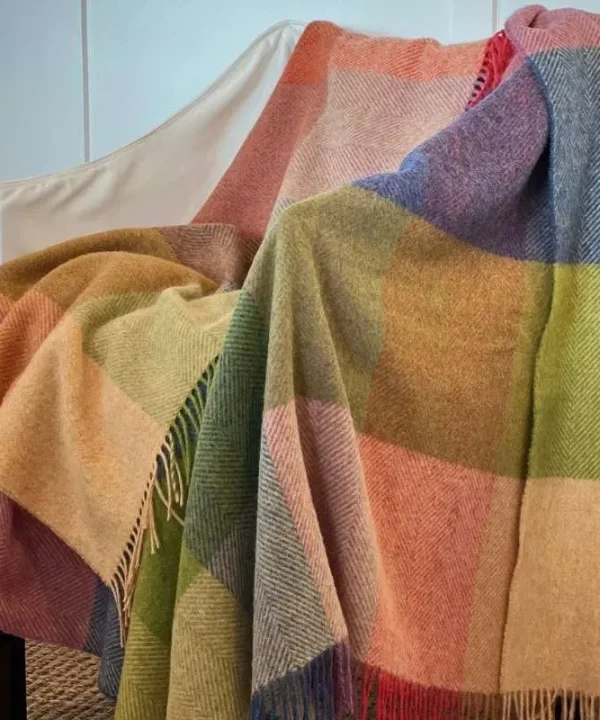 Harland Wool Throw 185x140cm in sunset