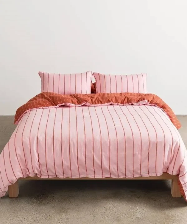 Striped Quilt Cover in rose, sienna