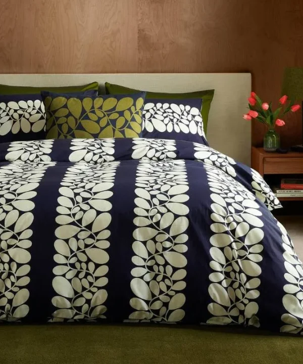 Sycamore Stripe Bedding Set in space blue