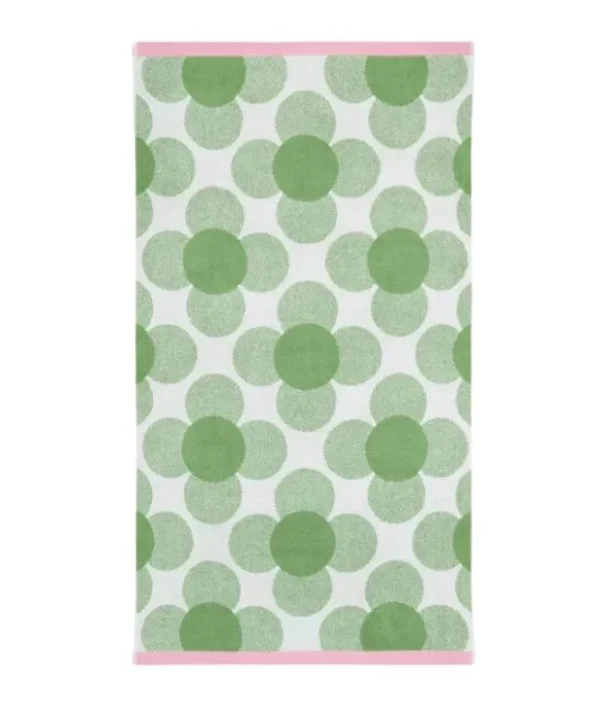 Retro Flower Bath Towel in clover